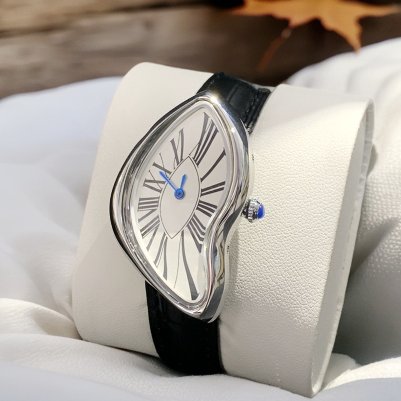 Men'S Fashion Magazine - Montres aliennes médiévales fondues et torsadées