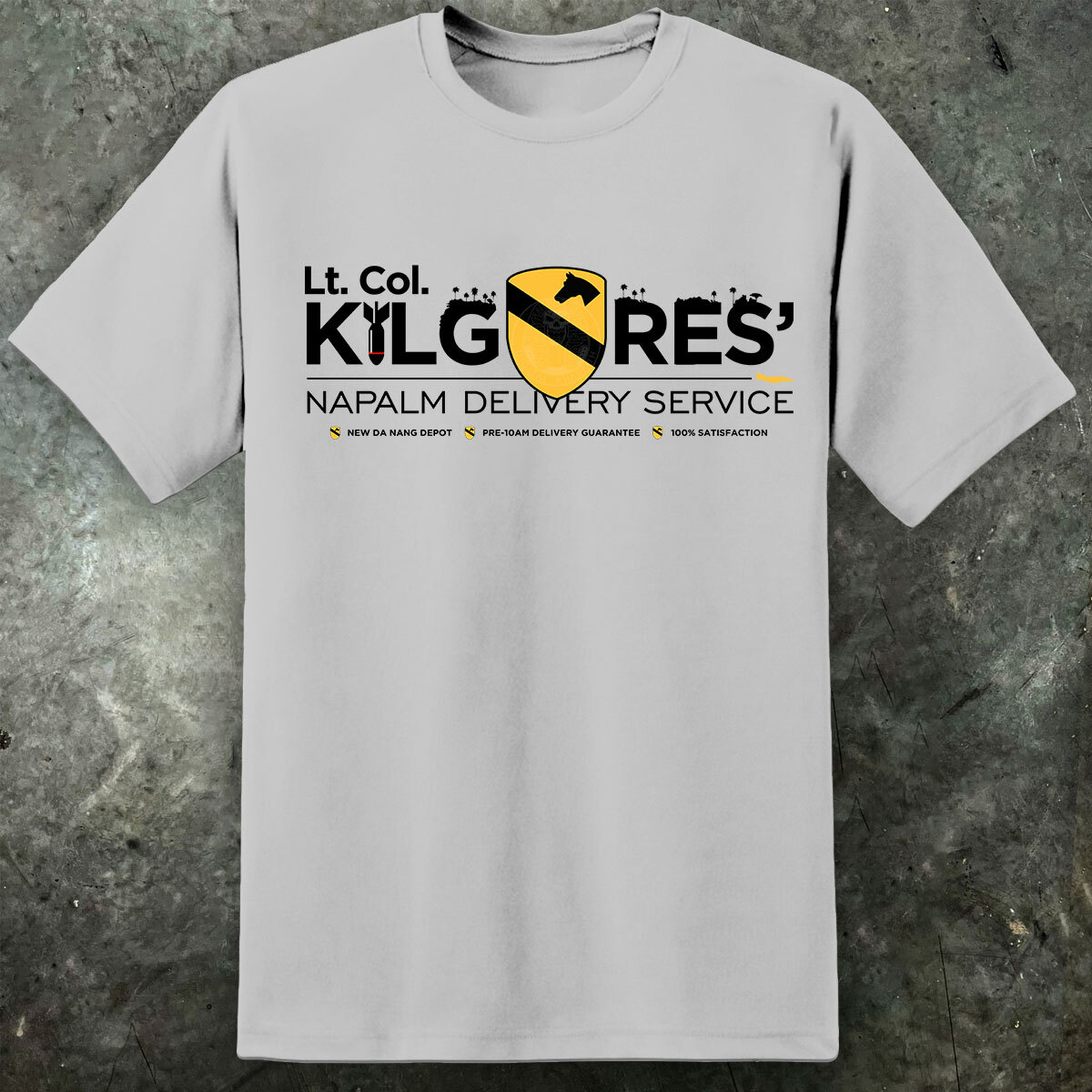 Men'S Fashion From The 80S - T-shirt Lt. Col Kilgore Napalm Delivery