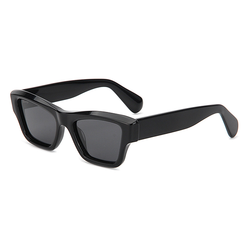Lunettes de soleil carrées en  - Men Fashion Photography avis et prix